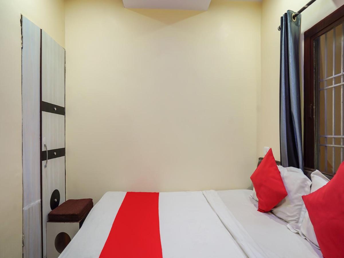 Guest house Oyo 75627 New Ankit Varanasi