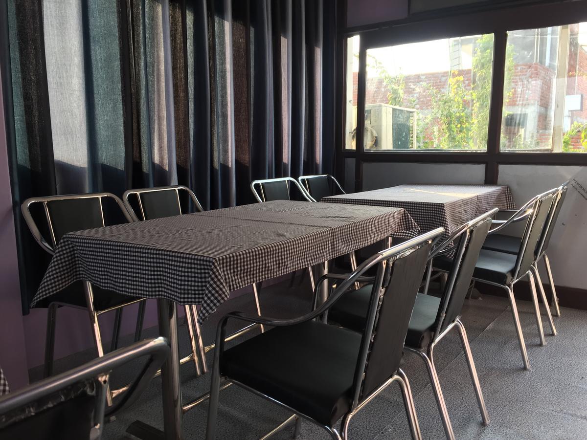 Oyo 75627 New Ankit Guest house 3*